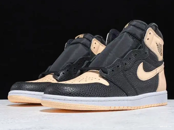 Rep High 1 Retro Crimson Tint Air 555088-081 Jordan Black 0406